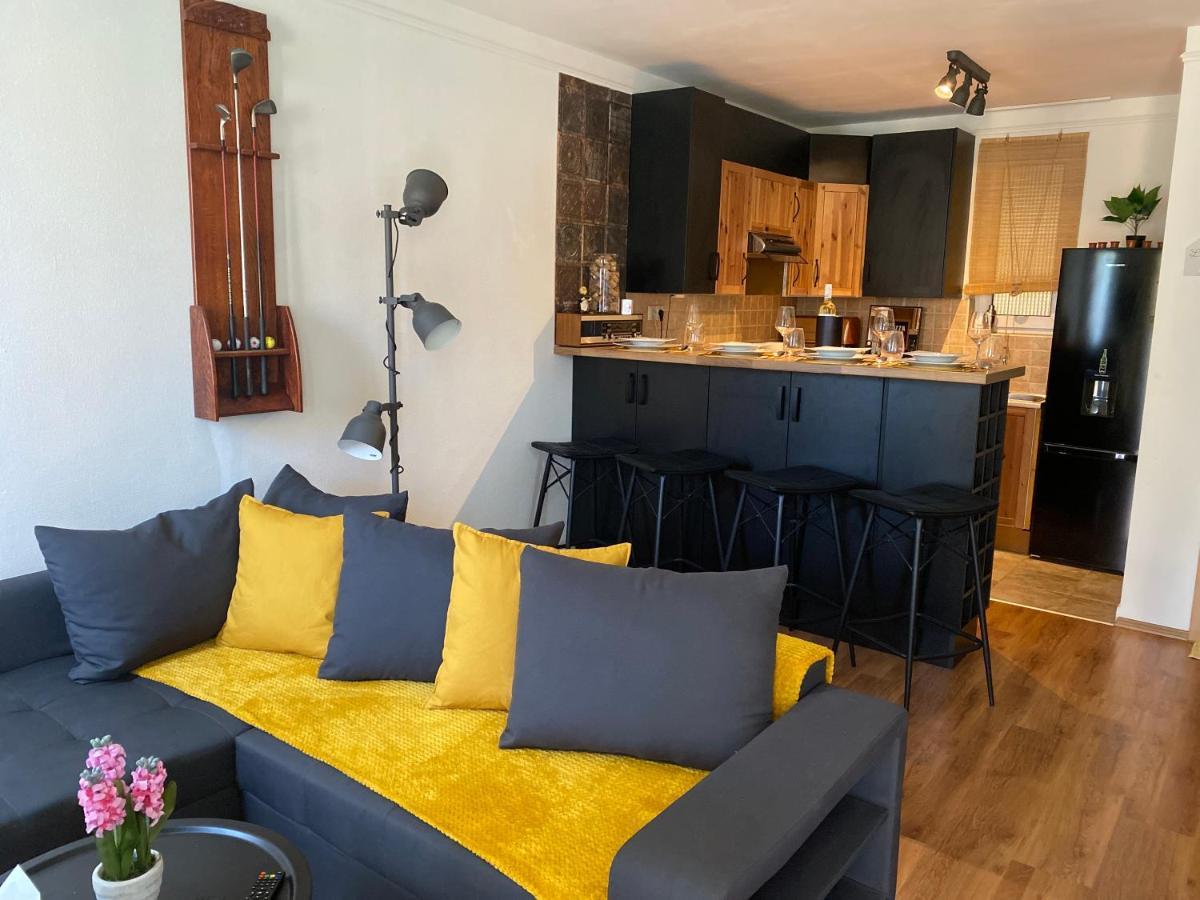 Bad-Buek Golf & Wellnes Apartman Villapark Buk Exterior foto